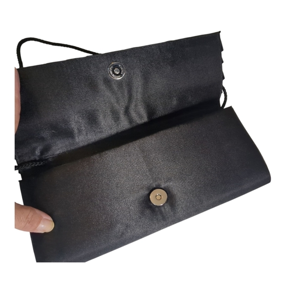 Jessica McClintock Dressy Black Satin Evening Clutch Handbag Excellent Condition - Picture 6 of 6